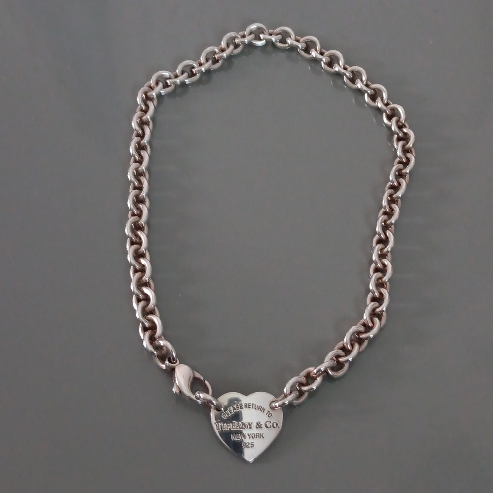 Tiffany and Co " Return to Tiffany " Heart Choker sterling silver necklace